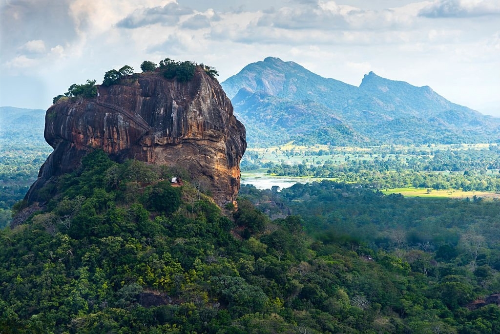 Dambulla to Anuradhapura Transfer by Van